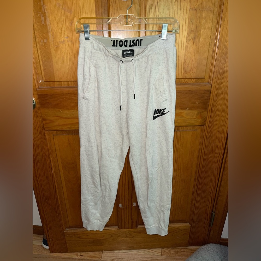 GREY & BLACK NIKE JOGGERS SET